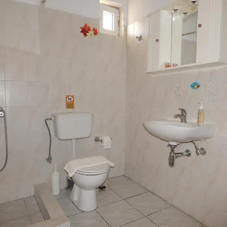 τripoli-αpartments-rooms-stay Apartment